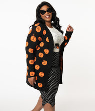 Load image into Gallery viewer, Plus Size Black & Orange Pumpkins Open Long Cardigan