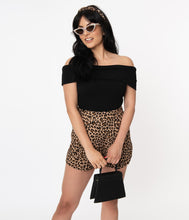 Load image into Gallery viewer, Retro Style Leopard Print Pleated Shorts