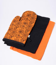 Load image into Gallery viewer, Orange Spiderweb Oven Mitt &amp; Dish Towel Set

