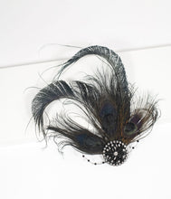 Load image into Gallery viewer, Unique Vintage 1920s Black Feather Flapper Hair Clip
