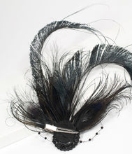 Load image into Gallery viewer, Unique Vintage 1920s Black Feather Flapper Hair Clip
