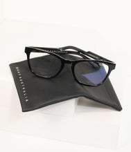 Load image into Gallery viewer, Quay Black Hardware Mini Glasses
