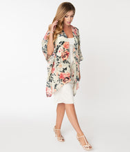 Load image into Gallery viewer, 1920s Style Beige &amp; Pink Floral Devore Velvet Kimono
