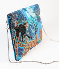 Load image into Gallery viewer, Halloween Cat Beaded Envelope Clutch
