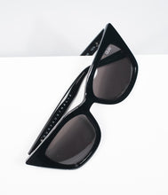 Load image into Gallery viewer, Quay Black Winged Harper Cat Eye Sunglasses
